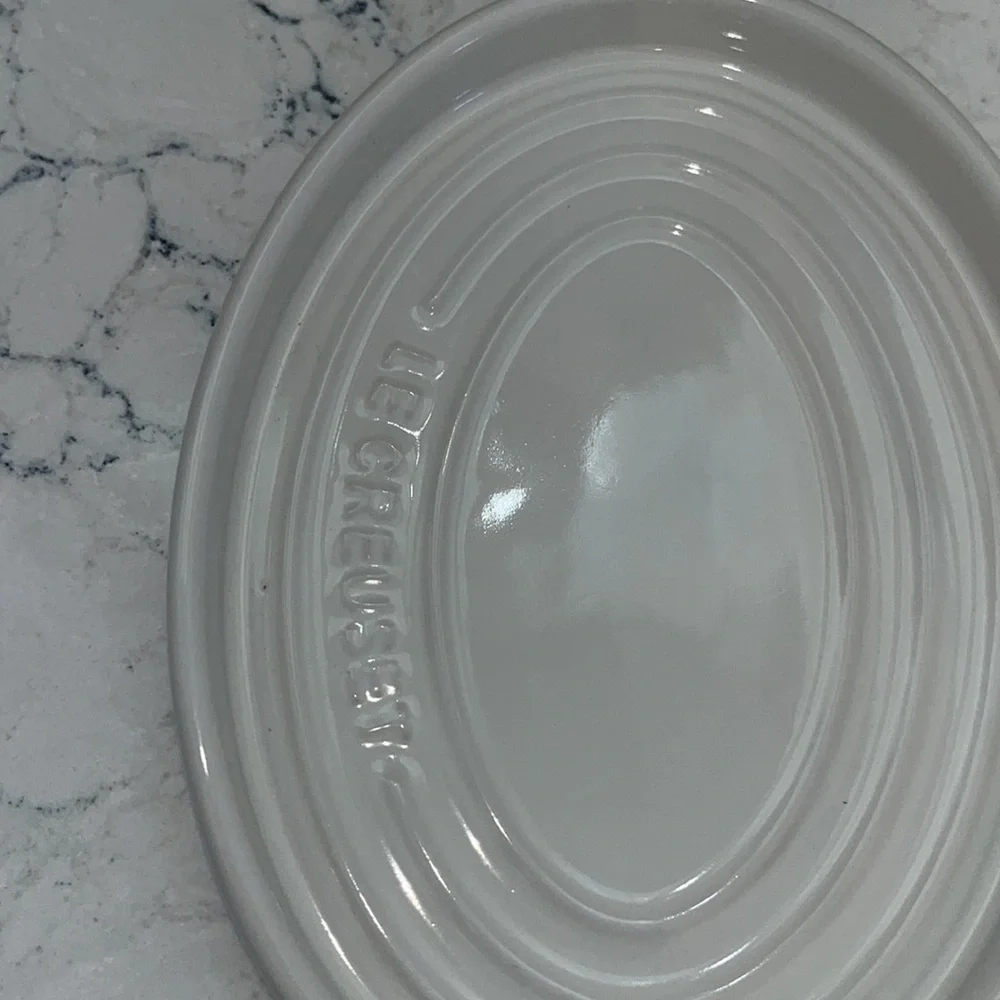 Le Creuset spoon rest in white NWT - Picture 4 of 4